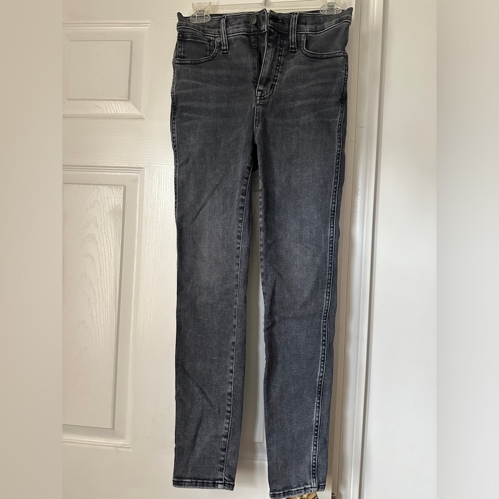 Madewell Classic Women's Jeans - gray